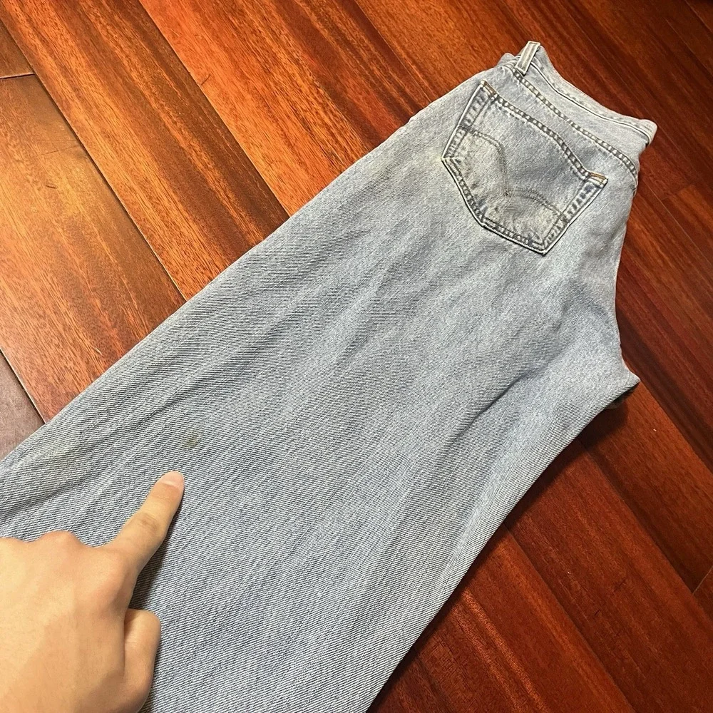Vintage Levis Jeans Mens 33x32 550 Blue Relaxed Fit Denim Light Wash Y2K READ*
